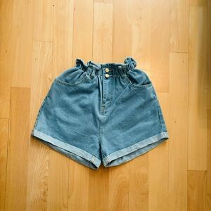 Plaid & Plain High Rise Elastic Waist Denim Jean Paperbag Shorts Women's Size S